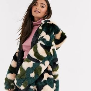 Faux fur camo oversized camo jacket